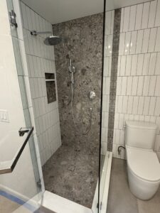 4E2251B6-5EFC-4ADC-B8E8-80C049216B53